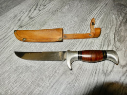 COUTEAU SCOUTS - Knives/Swords