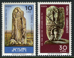 Türkiye 1982 Mi 2602-2603 MNH Kül-Tigin Monument, 1250th Anniversary & Gök-Turkish Commander (685-732) - Unused Stamps