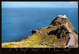 1 AK Azoren / Insel Santa Maria * Blick Auf Den Leuchtturm Farol De Gonçalo Velho * - Açores