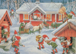 SANTA CLAUS Happy New Year Christmas GNOME Vintage Postcard CPSM #PBA661.A - Kerstman