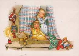 BABBO NATALE Buon Anno Natale GNOME Vintage Cartolina CPSM #PBA733.A - Santa Claus