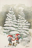 SANTA CLAUS Happy New Year Christmas GNOME Vintage Postcard CPSM #PBL778.A - Santa Claus