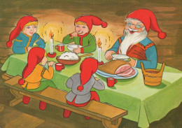 PÈRE NOËL Bonne Année Noël GNOME Vintage Carte Postale CPSM #PBL701.A - Santa Claus