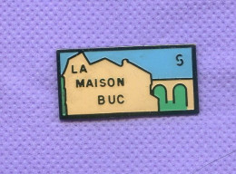 Rare Pins La Maison Buc P486 - Steden