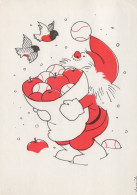 SANTA CLAUS CHRISTMAS Holidays Vintage Postcard CPSM #PAK077.GB - Santa Claus
