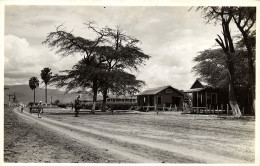 Dominican Republic, BARAHONA, Sugar Batey 3 Partial View (1940s) RPPC Postcard - República Dominicana