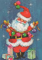 PÈRE NOËL NOËL Fêtes Voeux Vintage Carte Postale CPSM #PAJ595.FR - Santa Claus