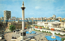 R159034 Trafalgar Square And Nelsons Column. London - Altri & Non Classificati