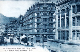 38 - Isere -  GRENOBLE - La Rue Felix Poulat Et Le Grand Hotel Moderne - Grenoble