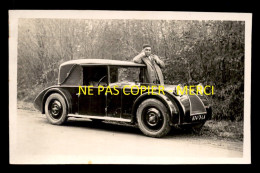 AUTOMOBILE ANCIENNE - IMMATRICULEE 674-3-LA - CARTE PHOTO ORIGINALE  - Passenger Cars