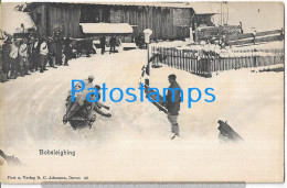 229645 SWITZERLAND DAVOS COSTUMES SPORTS BOBSLEIGHING SLED POSTAL POSTCARD - Other & Unclassified