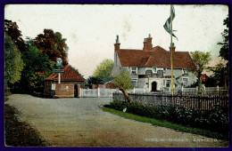 Ref 1655 - Early Postcard - King & Tinker Pub Inn - Enfield Middlesex London - Middlesex