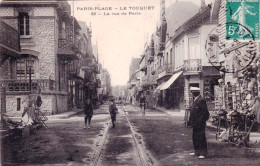 62 - Pas De Calais -  LE TOUQUET - PARIS PLAGE - La Rue De Paris - Marchand De Cartes Postales - Le Touquet