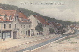 TERRE-BLANCHE : VALLEE D HERIMONCOURT.CPA N.TROUVEE AVEC CETTE VUE DE LA RUE DES USINES 1909 T.B.ETAT.PETIT PRIX - Other & Unclassified