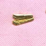 Rare Pins Agrafeuse P551 - Other & Unclassified