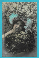 * Fantaisie - Fantasy - Fantasie (Enfant - Child - Kind) * (4562-3) Girl, Fille, Meisje, Portrait, Photo, Fleurs Flowers - Portraits