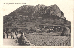 FR11 BUGARACH - Le Pic Et Le Village - Animée Belle - Other & Unclassified