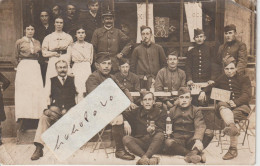 LONGJUMEAU - Des Militaires De La Classe 1919 Qui Se Désaltèrent  ( Carte Photo ) - Longjumeau