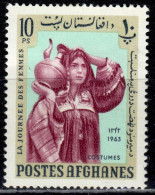 AFG+ Afghanistan 1963 Mi 827 Mnh Frau - Afghanistan