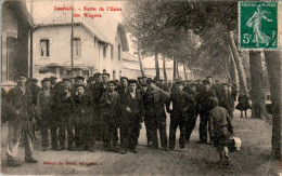 Lunéville Sortie De L'Usine Des Wagons Factory Fabbrica Meurthe-et-Moselle 54300 Cpa Voyagée En 1912 En B.Etat - Luneville