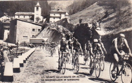 Cyclisme  - Cyclisme Les Geants De La Route En Action De Baanreuzen In Werking Cp Offerte Par La SA Victoria Bruxelles - Radsport