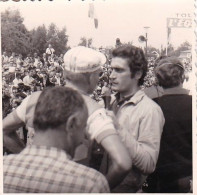 Photo Originale - Cyclisme - Tour De France 1969 - Interview De Jan Janssen Par Richard Diot Pour La Televison - Wielrennen