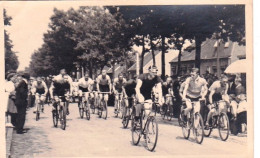 Carte Photo - Cyclisme - Velo - Course De Cyclistes Amateurs En Belgique - Cyclisme