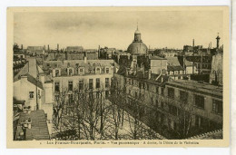 75 PARIS ++ Les Francs-Bourgeois - Vue Panoramique - A Droite, Le Dôme De La Visitation ++ - Arrondissement: 04