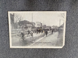 Départ De La Course De Tout Petits - Cyclisme