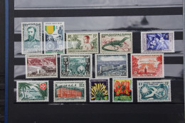 A.E.F /  Lot De 14 Timbres  /  NEUF ** - Unused Stamps