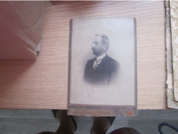 Old Cardboard Judaica Atelijer Kenig Beograd Man Kabinet Portrait - Anciennes (Av. 1900)