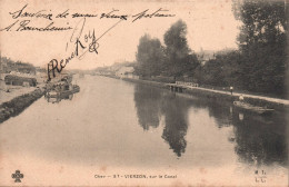 Vierzon Sur Le Canal - Vierzon
