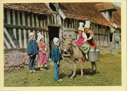 Haute-Normandie : Le Départ Des Triolettes / Folklore De France (animée) - Haute-Normandie