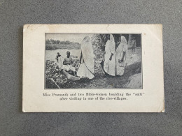 Miss Pramanik And Two Bible-women Carte Postale Postcard - India