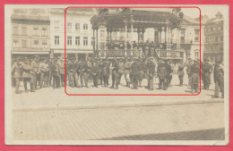 Oostende Ostende België : Carte Photo Kiosque Place D'Armes - Musique " Deutsche Marine " Feldpost Guerre 1914-18. - Oostende