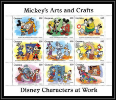 80112 Mi N°5063/5071 Guyana Mickey's Arts And Crafts Disney Characters At Work Bloc (BF) Neuf ** MNH 1995 - Disney