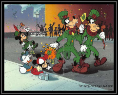 80051 Mi N°348 Grenade Grenada Grenadines Mickey St Patrick Day's Parade Disney Bloc (BF) Neuf ** MNH 1996 - Disney