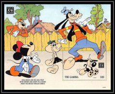 80025 Mi N°221 Gambie Gambia Mickey Eega Beeva Goofy Disney Bloc (BF) Neuf ** MNH 1994 - Disney