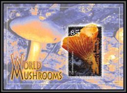 81145 Grenada Carriacou Petite Martinique Mi N°617 Girolle Champignons World Mushrooms Funghi Pilze ** MNH 1996 - Funghi