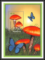 81116 Maldives Y&t N°461 Tricholoma Aurantium ** MNH Champignons Mushrooms Funghi Pilze Papillons Butterflies 2001 - Maldive (1965-...)