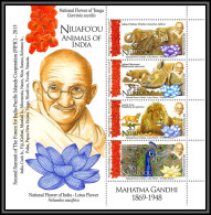 81616 Niuafoʻou Tonga 2015 Mi N°37 Mahatma Gandhi Inde India Animals And Flowers Elephant Lion Rhinoceros Paon ** MNH - Tonga (1970-...)