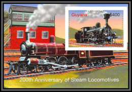 81303 Guyane Guyana Y&t BF N°476 D TB Neuf ** MNH Train Trains 200 Years Of The Steam Locomotive 2004 Austrian 1868 - Guyane (1966-...)
