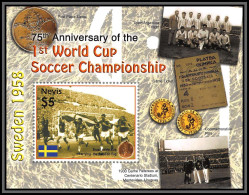 81210 Nevis Mi BF N°252 75th Anniversary 1rst World Cup Sweden 1958 Coupe Du Monde TB Neuf ** MNH Football Soccer - 1958 – Schweden