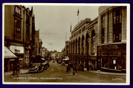 Ref 1656 - Early Real Photo Postcard - Busy Victoria Street Wolverhampton - Staffordshire - Completely Different Today - Wolverhampton