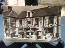 Belle Cpsm BOURG-SAINT-LEONARD " Relais Paris-Granville ". 1957 - Restaurant Routier, Pompe à Carburant AZUR - Altri & Non Classificati