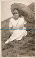 R159961 Old Postcard. Woman With Sun Umbrella - World