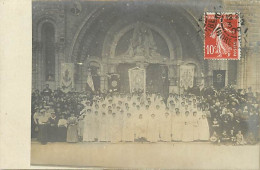 Themes Div-ref WW298 -carte Photo Non Située  -devant L Eglise - Ceremonie Religieuse  - - A Identifier