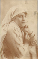 CP Carte Photo D'époque Photographie Vintage Femme Infirmière Strasbourg Guerre - Unclassified