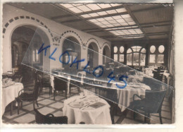 22 LES ROSAIRES ( Côtes D'Armor ) ROSARIA - HOTEL - Salles Du Restaurant - Vue De Profil Alignements Des Tables - CPSM - Altri & Non Classificati