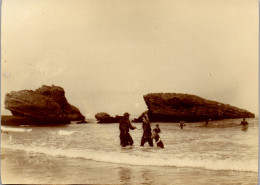 Photographie Photo Vintage Snapshot Amateur à Situer Bain Mer Baignade  - Places